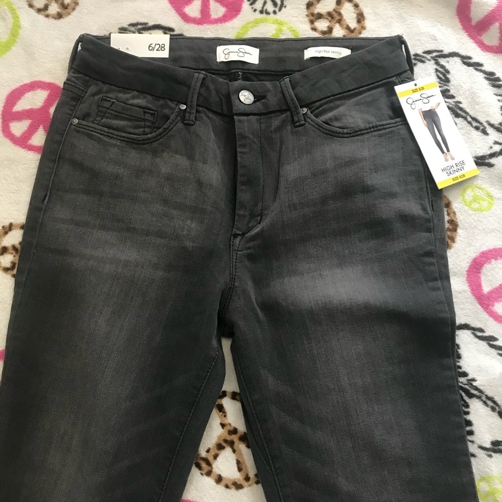 Women’s jeans